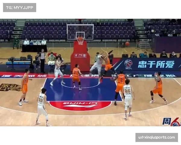 【2026年4月CBA联赛·赛中·报道深圳主场迎战广厦，两队争夺连胜纪录延续